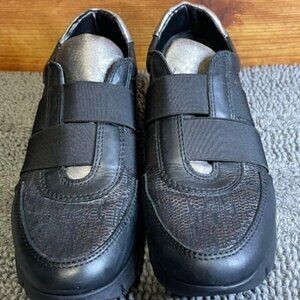 Sneakers - The Flexx